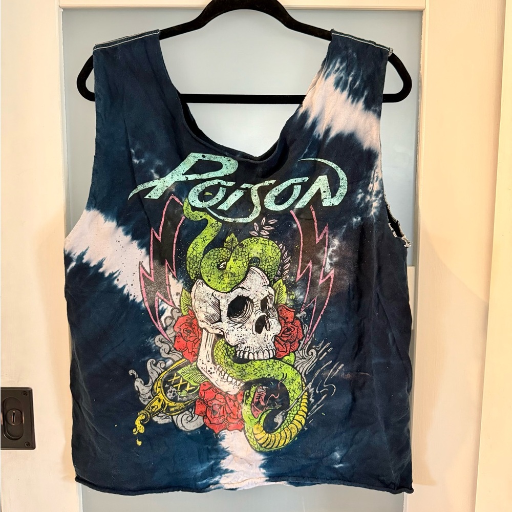 “Poison” Tie-Dye Graphic Cut to Style T-Shirt